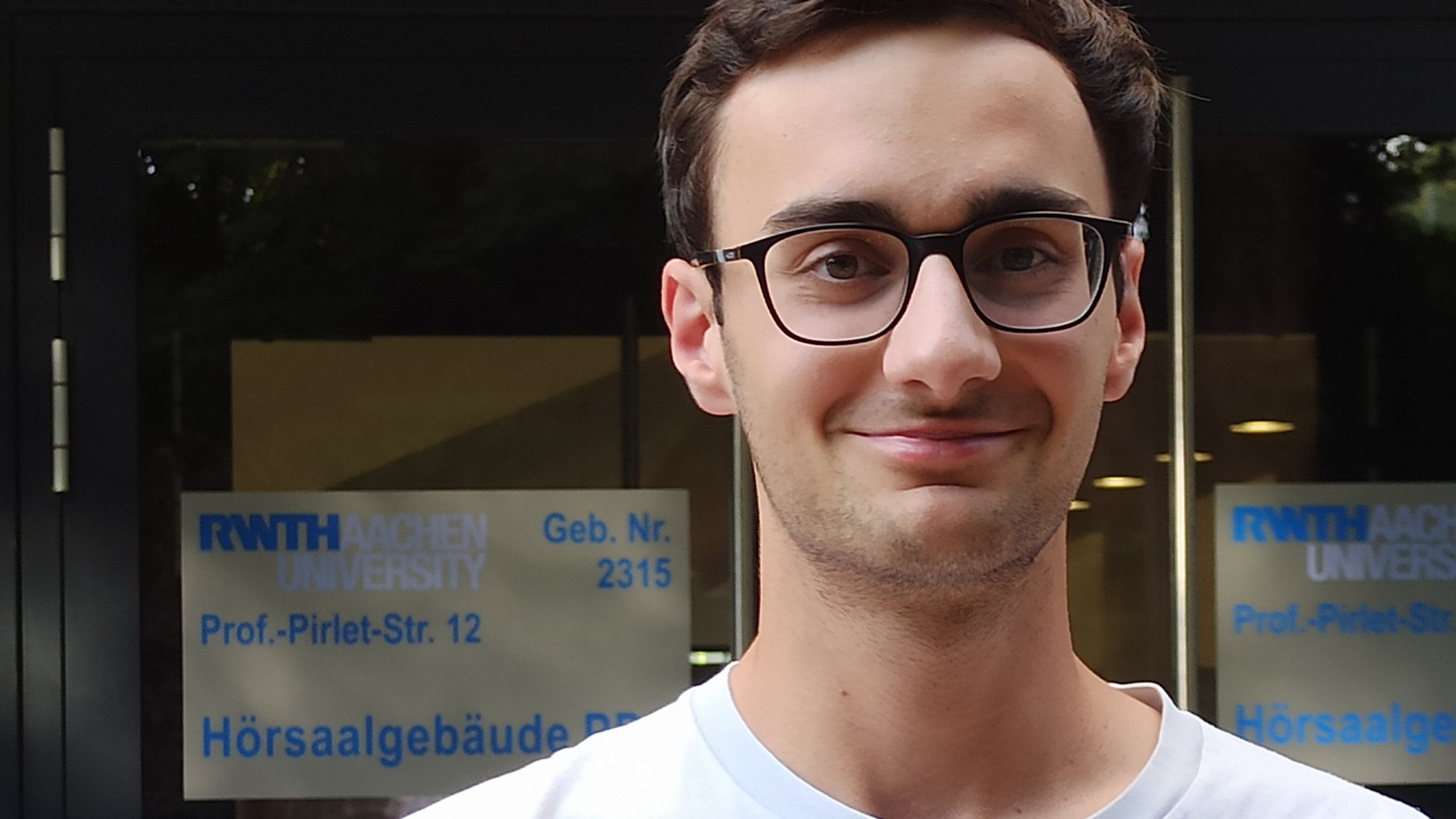 Jonah Semella (19) studiert Maschinenbau