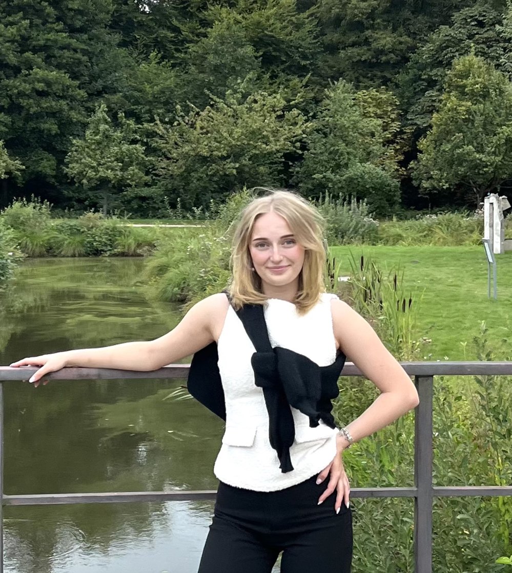 Ein Porträt-Foto von Emma K.