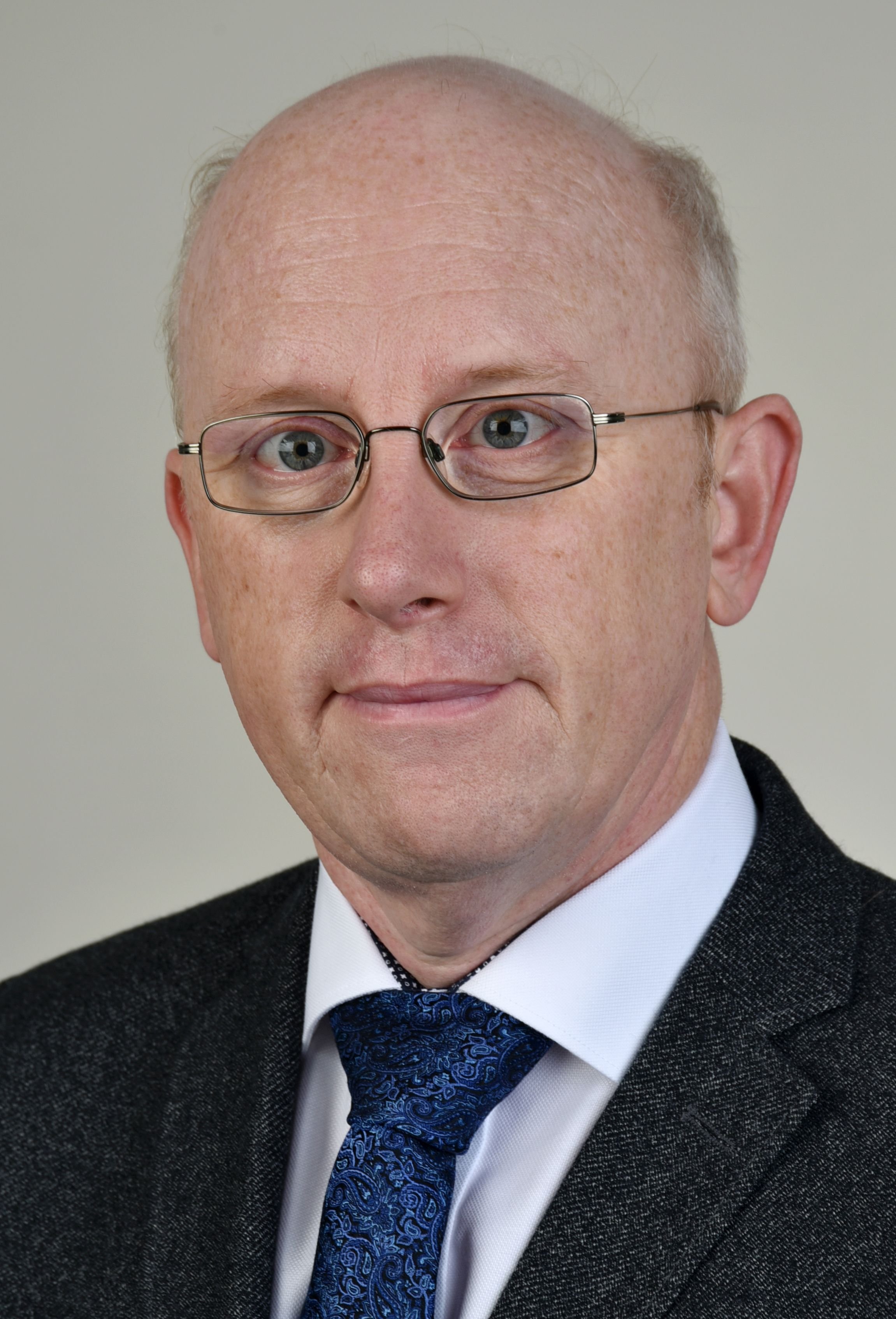 Ein Porträt-Foto von Prof. Dr. David G.
