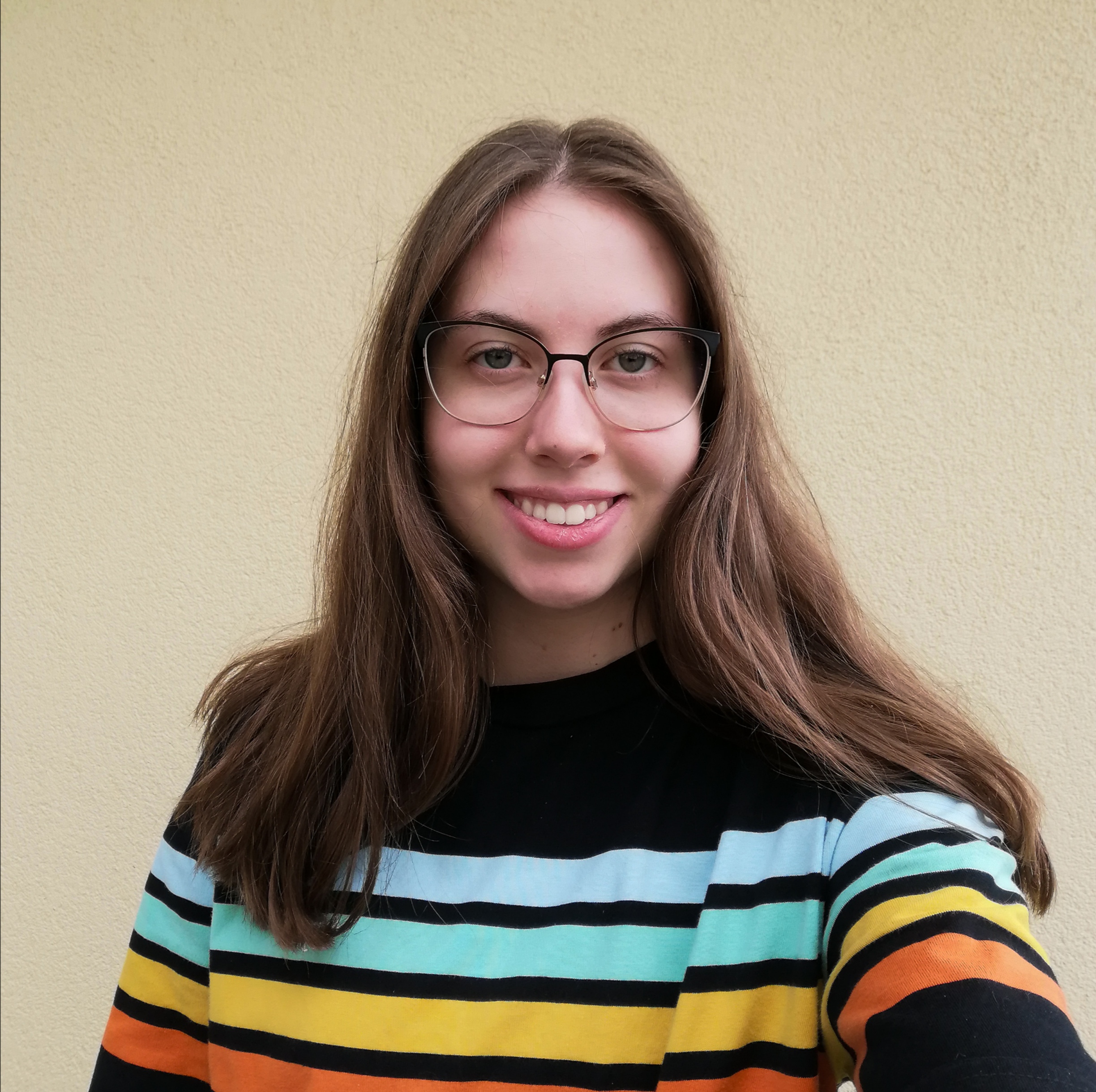 Nina Freund (19) studiert Politikwissenschaften an der Technischen Universität (TU) Dresden